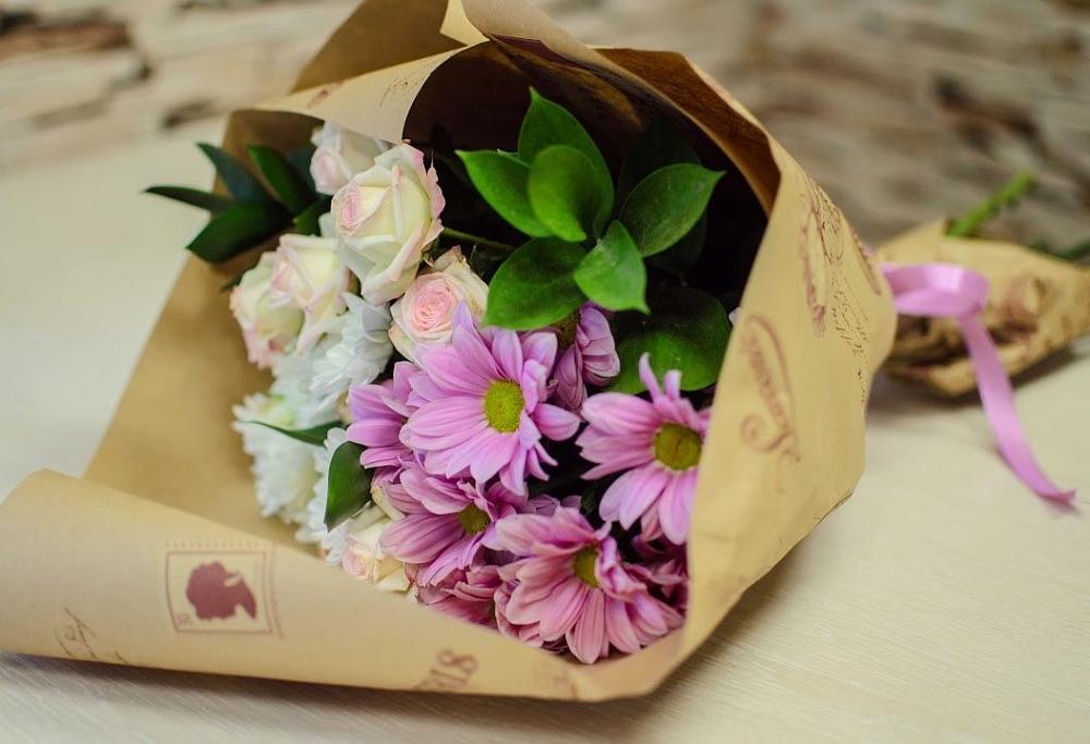 Букет цветов из: Розы и Хризантемы в Озерске