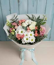 Букет цветов из:  Розы, Лизиантусы и Хризантемы в Озерске