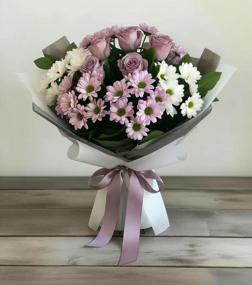 Букет цветов из: Хризантемы и Розы в Озерске