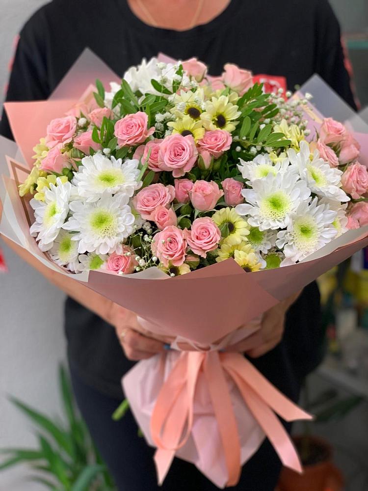 Букет цветов из: Розы и Хризантемы в Озерске