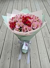 Букет цветов из:  Альстромерии #REPLACE_PRED# Озерске
