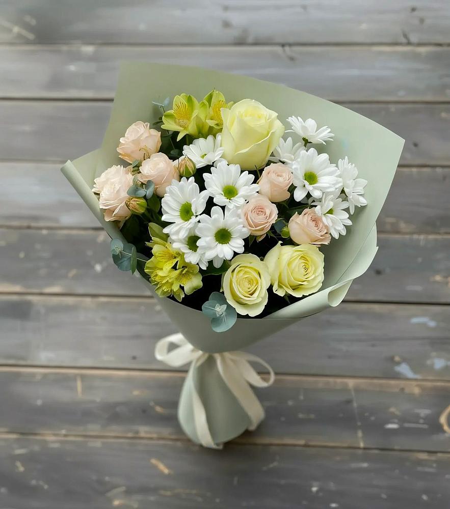Букет цветов из: Альстромерии, Розы и Хризантемы в Озерске