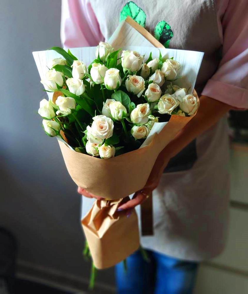 Букет цветов из: Розы в Озерске
