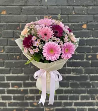 Букет цветов из:  Герберы и Хризантемы в Озерске